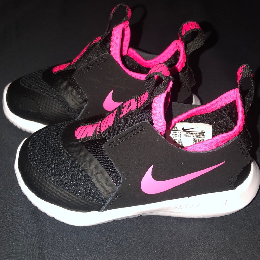Baby girls Nike tennis shoes